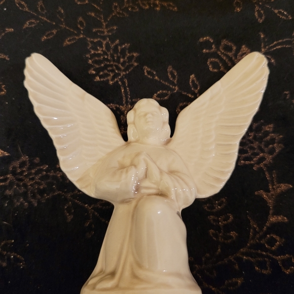 Ceramic nativity set. White - Picture 3 of 8